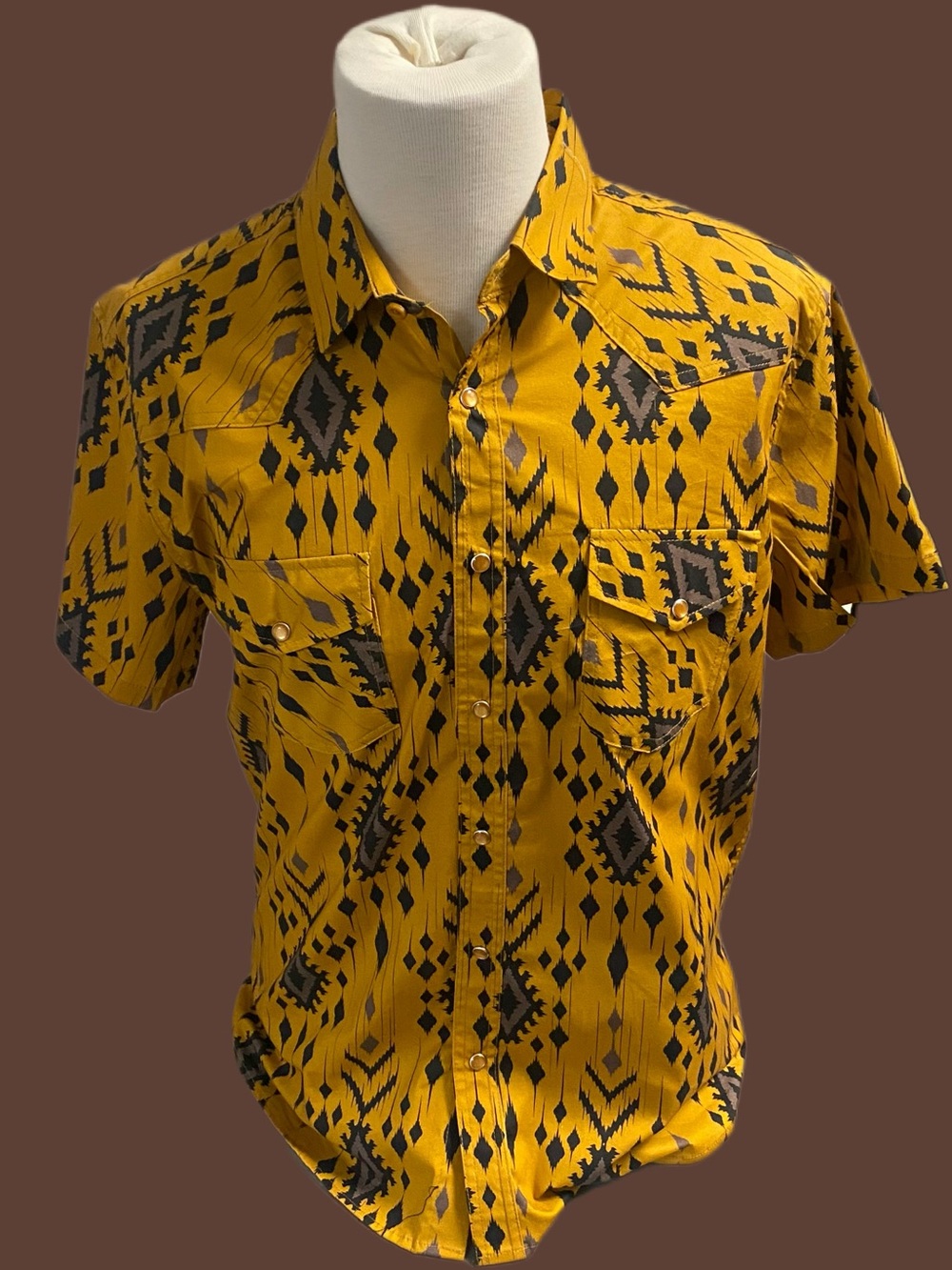 Lamasini NWT Mustard Yellow Short-Sleeve Button-Down Shirt with Geometric Print